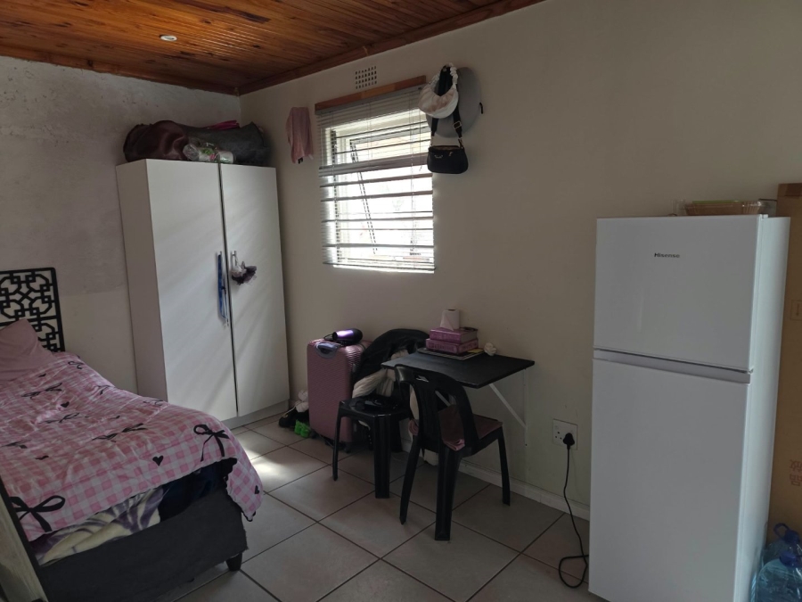 5 Bedroom Property for Sale in Erica Township Western Cape